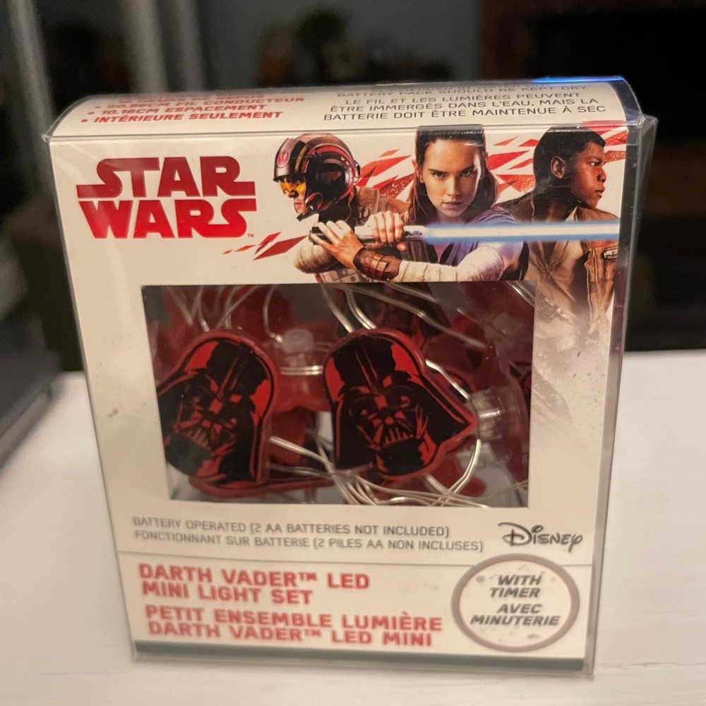 Star Wars portable light set 3 Vader sets 1 stormtrooper available